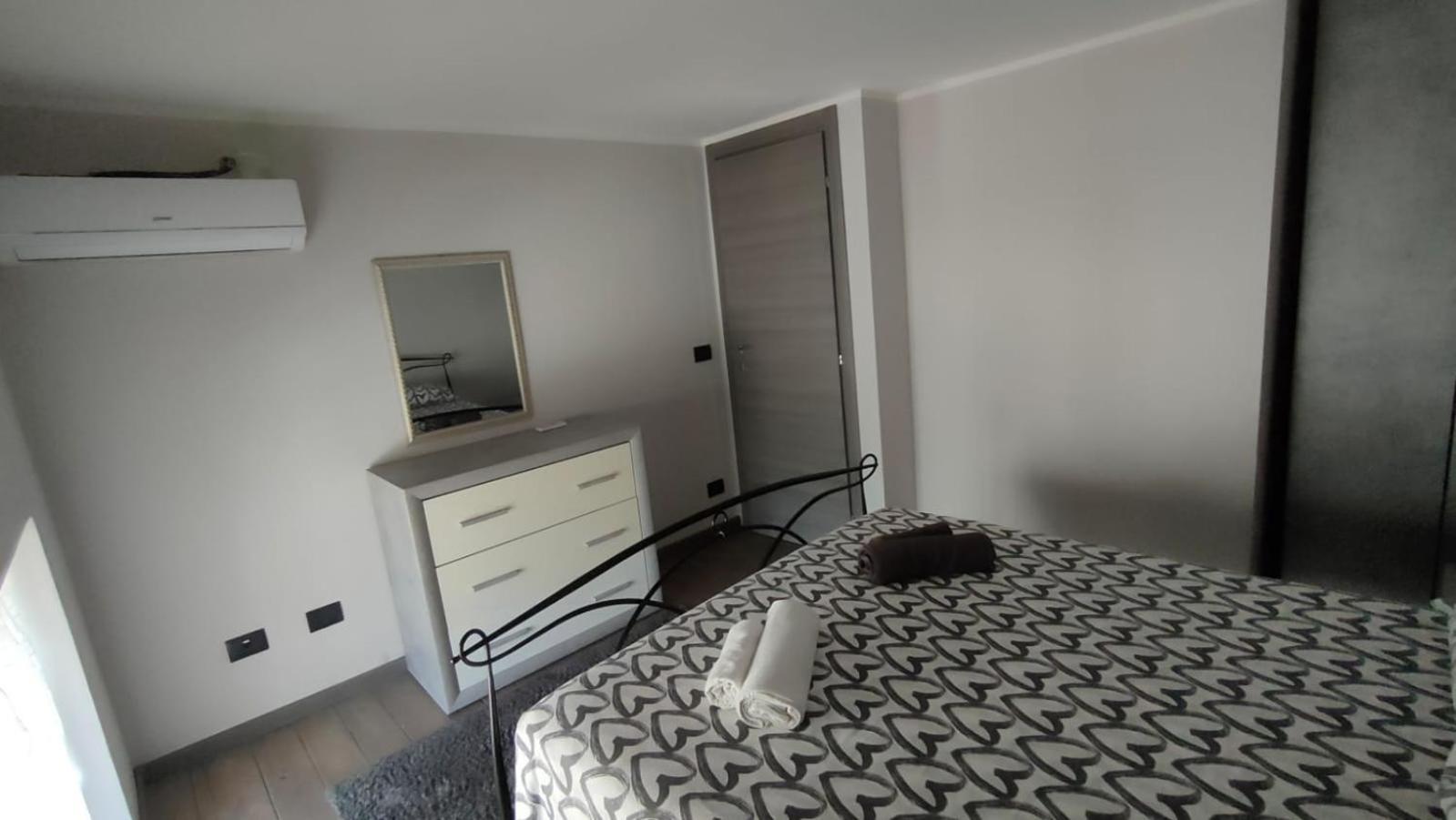 Louis Home Сиракузы Экстерьер фото